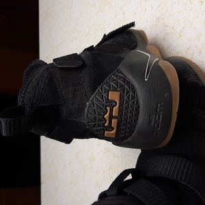 NIKE Zoom King James basketball shoes 6